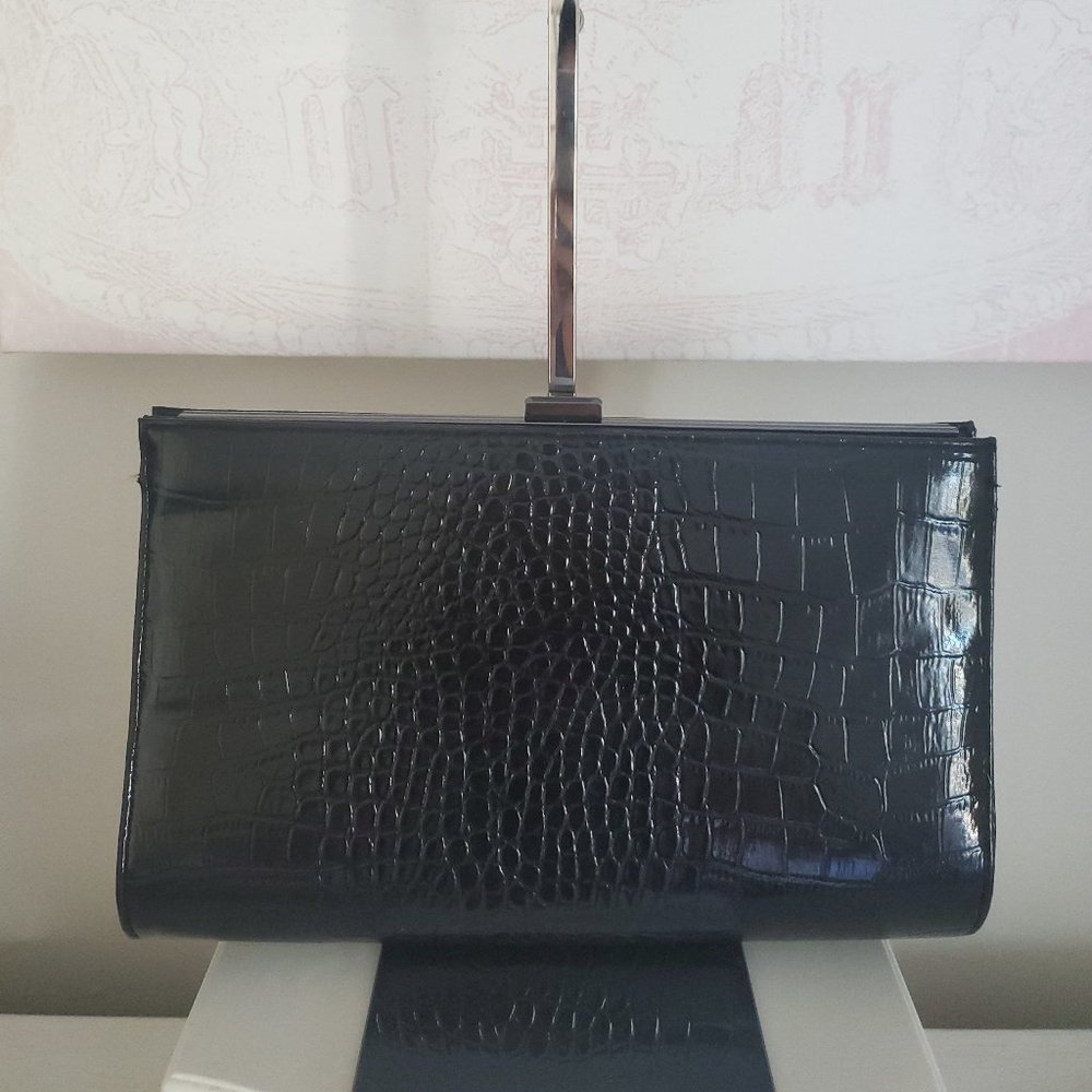 Black Clutch